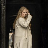 Amalia de Holanda a su llegada al Palacio Real de Amsterdam para la cena de gala a los Reyes Felipe y Letizia