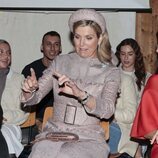 Máxima de Holanda hablando con la Reina Letizia en la Visita de Estado de los Reyes de España en Países Bajos