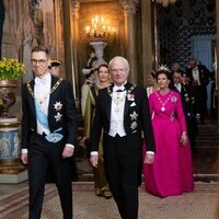 Carlos Gustavo y Silvia de Suecia con el Presidente de Finlandia y su esposa en la cena de gala por su Visita de Estado a Suecia