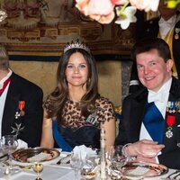 Sofia de Suecia con la Tiara Palmette con Topacio London Blue en la cena de gala por la Visita de Estado del Presidente de Finlandia