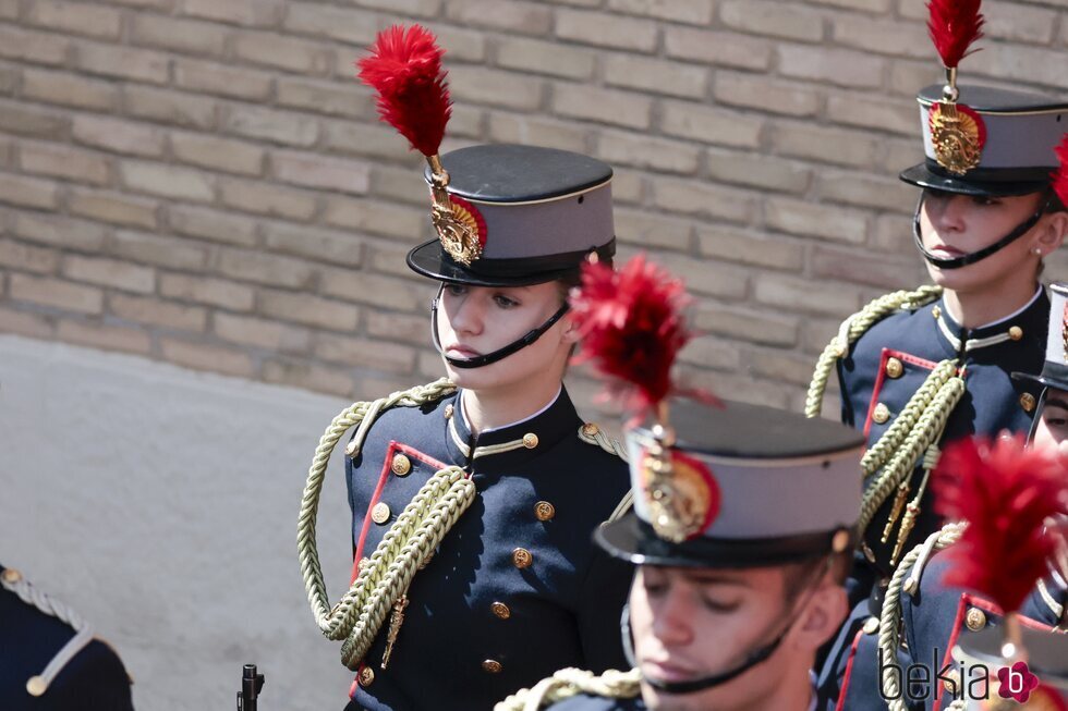 La Princesa Leonor durante la jura de bandera del Rey Felipe VI en la Academia de Zaragoza