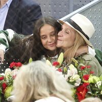 Victoria Federica, muy cariñosa con la Infanta Elena en el Mutua Madrid Open de Tenis 2024