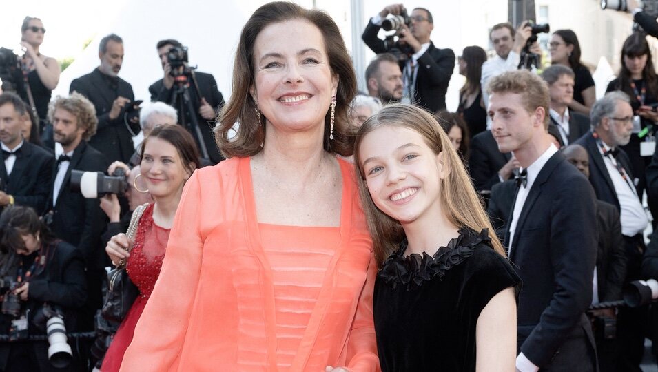 Carole Bouquet y Darya Rassam en la premiere de 'Le Comte de Monte-Cristo'