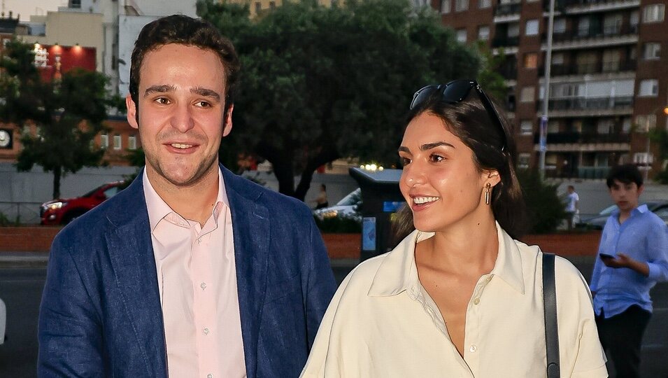 Froilán y su amiga Belén Perea en la Feria de San Isidro 2024 en Las Ventas de Madrid