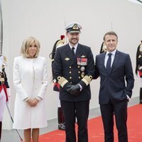 Haakon de Noruega y los Macron en el 80 aniversario del Desembarco de Normandía