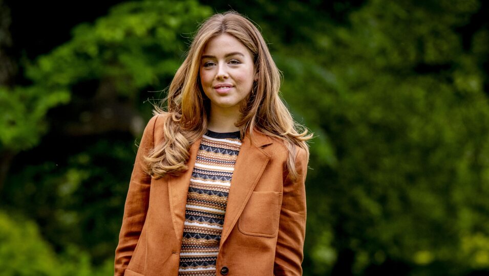 Alexia de Holanda en su posado familiar en el Palacio Huis Ten Bosch