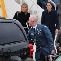 Natasha Archer con María Teresa Turrión Borrallo y Amanda Cook Trucker