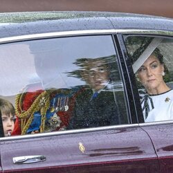 Kate Middleton y los Príncipies Guillermo y George llegando a Buckingham Palace para el Trooping the Colour 2024