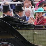 Peter Phillips, la Princesa Ana y Lady Gabriella Windsor en Ascot 2024