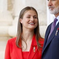 La Princesa Leonor, muy sonriente, en la celebración del décimo aniversario del reinado de Felipe VI