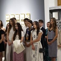 La Princesa Leonor y la Infanta Sofía en su visita guiada a la Galería de las Colecciones Reales