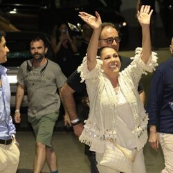 Isabel Pantoja, feliz tras su concierto en Illescas