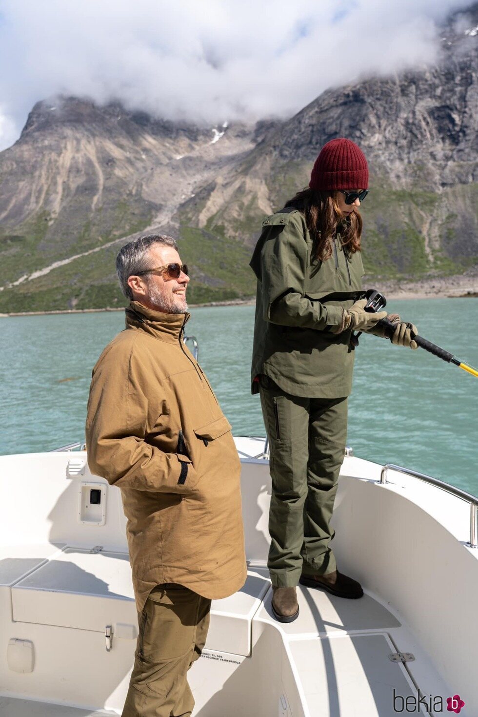 Federico y Mary de Dinamarca pescando en su primera visita oficial a Groenlandia como Reyes