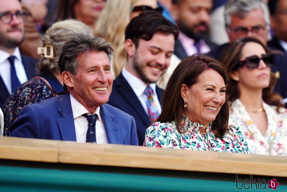 Sebastian Coe y Carole Middleton en Wimbledon 2024