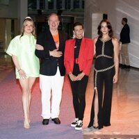 Alberto de Mónaco, Estefanía de Mónaco y sus hijas Pauline Ducruet y Camille Gottlieb en el 20 aniversario de Fight Aids Monaco