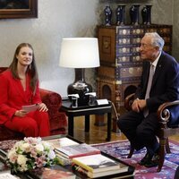 La Princesa Leonor y Marcelo Rebelo de Sousa en su encuentro en el Palacio de Belém en el primer viaje oficial a Portugal de la Princesa Leonor