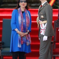 Margarita Robles y la Princesa Leonor con uniforme de gala del Ejército de Tierra en la entrega de Despachos en la Escuela Naval Militar de Marín
