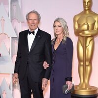 Clint Eastwood y Christina Sandera