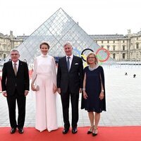 Los Reyes Felipe y Matilde de Bélgica en la cena de gala en el Louvre con motivo de los JJOO 2024