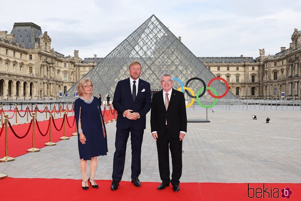 Guillermo Alejandro de Holanda en la cena de gala en el Louvre con motivo de los JJOO 2024