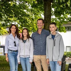 Joaquín y Marie de Dinamarca y sus hijos Henrik y Athena en el Gran Premio Histórico de Copenhague 2024