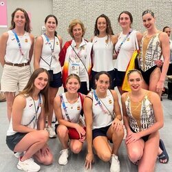 La Reina Sofía con deportistas españolas en los Juegos Olímpicos 2024