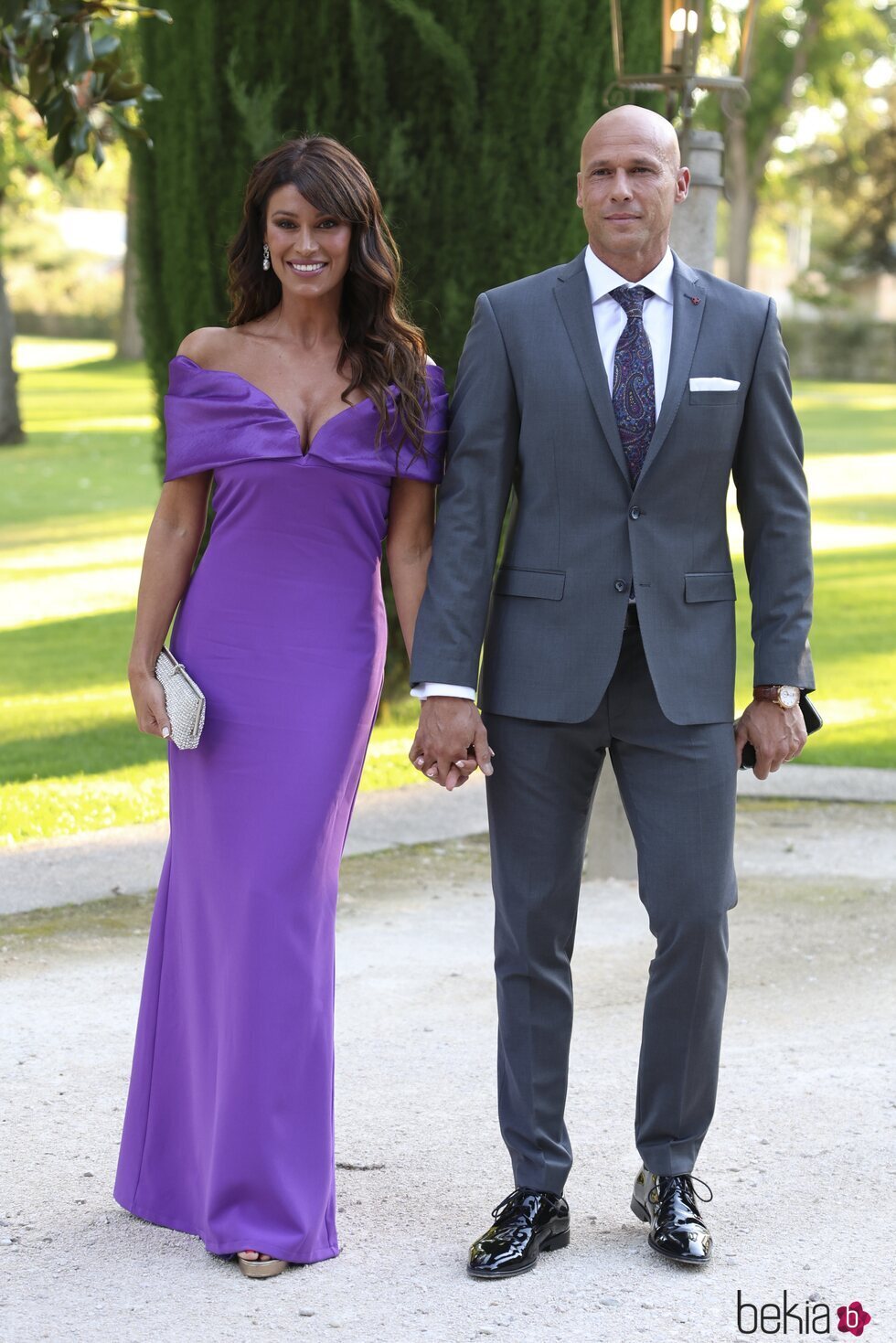 Sonia Ferrer y Sergio Fontecha en la boda de Antonio Rossi y Hugo Fuertes