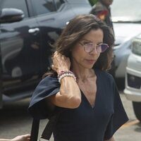 Silvia Bronchalo llegando al Tribunal Provincial de Koh Samui para la lectura de la sentencia de Daniel Sancho