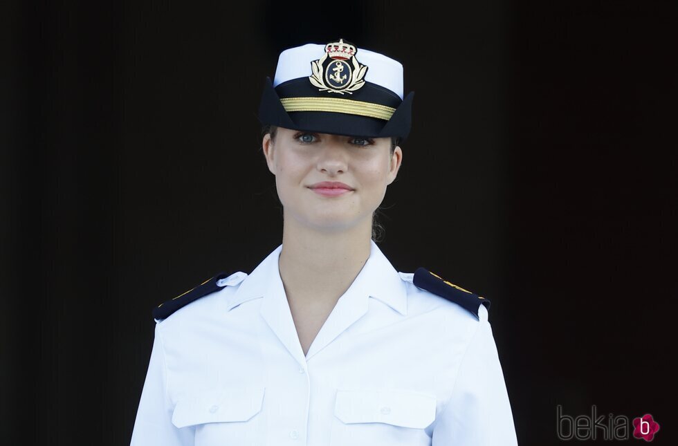 La Princesa Leonor, sonriente en la Escuela Naval de Marín, Pontevedra