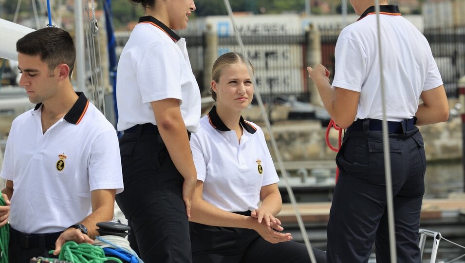 La Princesa Leonor comienza su formación en la Escuela Naval de Marín