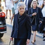 Teresa de Borbón-Dos Sicilias y Beatriz de Orleans en el funeral de Juan Gómez-Acebo