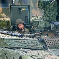 Ingrid Alexandra de Noruega en un tanque durante su servicio militar en Skjold