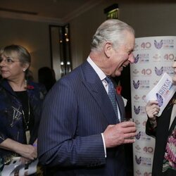 El Rey Carlos III y Maggie Smith en The Pride of Britain Awards 2016