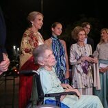 La Reina Sofía, las Infantas Elena y Cristina, Miguel e Irene Urdangarin y la Princesa Irene en la preboda de Theodora de Grecia