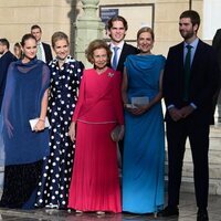 La Reina Sofía, sus hijas Elena y Cristina y sus nietos Juan, Miguel e Irene Urdangarin en la boda de Theodora de Grecia y Matthew Kumar