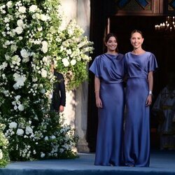 Arrietta Morales y Olympia de Grecia en la boda de Theodora de Grecia y Matthew Kumar