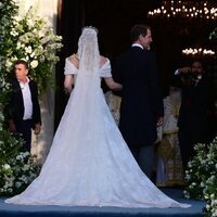 La cola del vestido de novia y el velo de Theodora de Grecia en su boda con Matthew Kumar