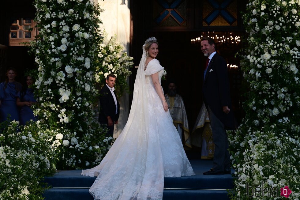 Theodora de Grecia con la Tiara Khedive de Egipto y su vestido de novia en su boda con Matthew Kumar