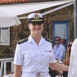 La Princesa Leonor con uniforme de guardamarina tras un almuerzo con sus padres en Carril, Vilagarcía de Arousa