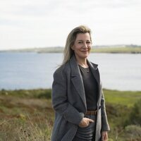 Eva García Saénz de Urturi en la Costa Quebrada de Cantabria en la presentación de su novela 'La vieja familia'