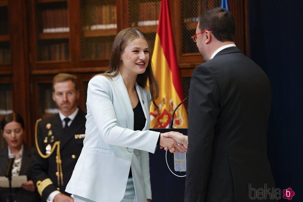 La Princesa Leonor durante el acto de entrega de la Medalla de Asturias