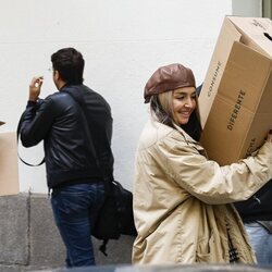 Lola Índigo con donaciones para los afectados por la DANA de Valencia