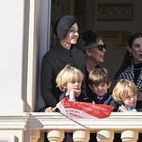 Carolina de Mónaco, Andrea Casiraghi y Tatiana Santo Domingo y su hijo Max, Pierre Casiraghi y Beatrice Borromeo y sus hijos y Balthazar Rassam