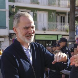 El Rey Felipe saludando al pueblo de Chiva, en Valencia