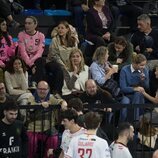 Irene Urdangarin y Johanna Zott, muy cómplices en un partido de Pablo Urdangarin en Granollers