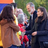 Los Reyes Felipe y Letizia durante su visita a Letur, Albacete