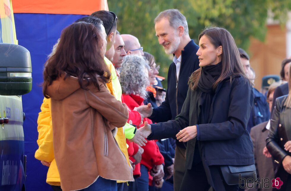 Los Reyes Felipe y Letizia durante su visita a Letur, Albacete