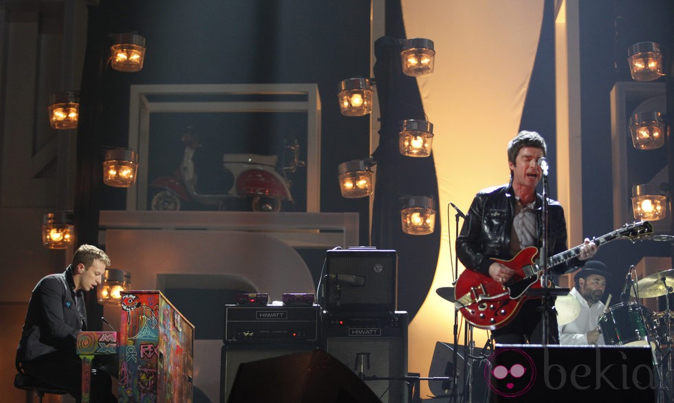 Actuación de Coldplay en los premios Brit 2012