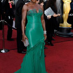 Viola Davis en la alfombra roja de los Oscar 2012