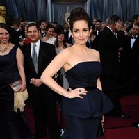 Tina Fey en la alfombra roja de los Oscar 2012